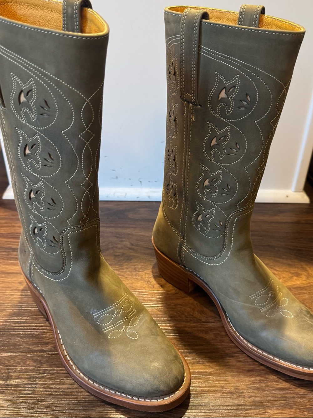 VINTAGE 90'S FRYE CAMPUS Austin floralcut out cowgirl western boots SZ 8.5M USA
